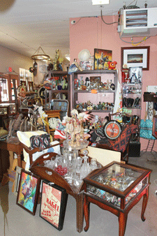 Collectible store in Las Cruces