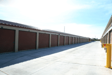 Discount Self Storage in Las Cruces, NM with Free disc lock with new move-in