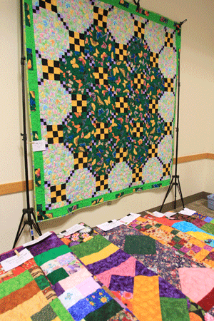 Colorful quilts in Las Cruces