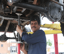 Oil change service in Las Cruces at Ramos Auto Clinic