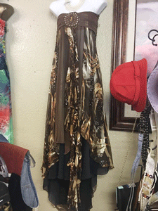 Ladies dresses for sale at So Glam Ladies Boutique in Las Cruces