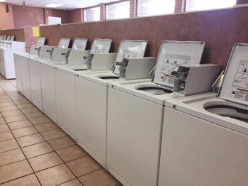 Large coin operated laundromat in Las Cruces