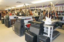 Stereos, amps and guitars for sale at Traderman Pawn Shop in Las Cruces, NM