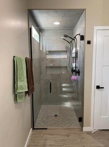 Glass shower doors in Las Cruces